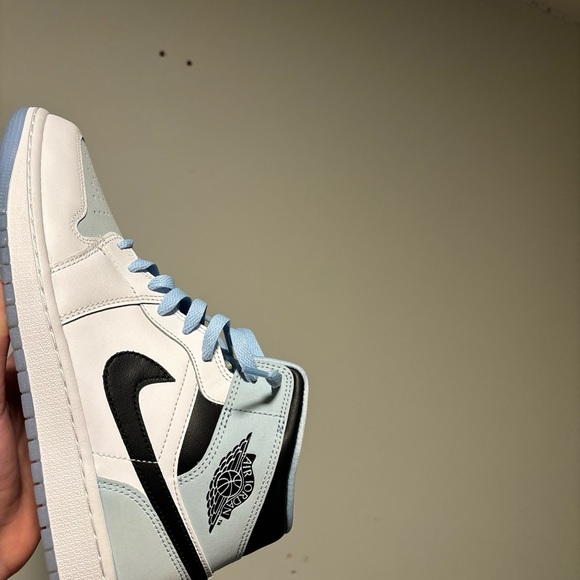 Jordan 1 se ice blue - Picture 2 of 4